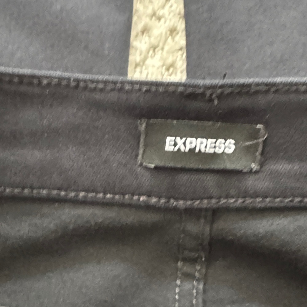 Express - High Rise Black Skinny Jeans - Picture 3 of 11